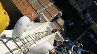 Travaux acrobatiques à la Cathédrale de Gap